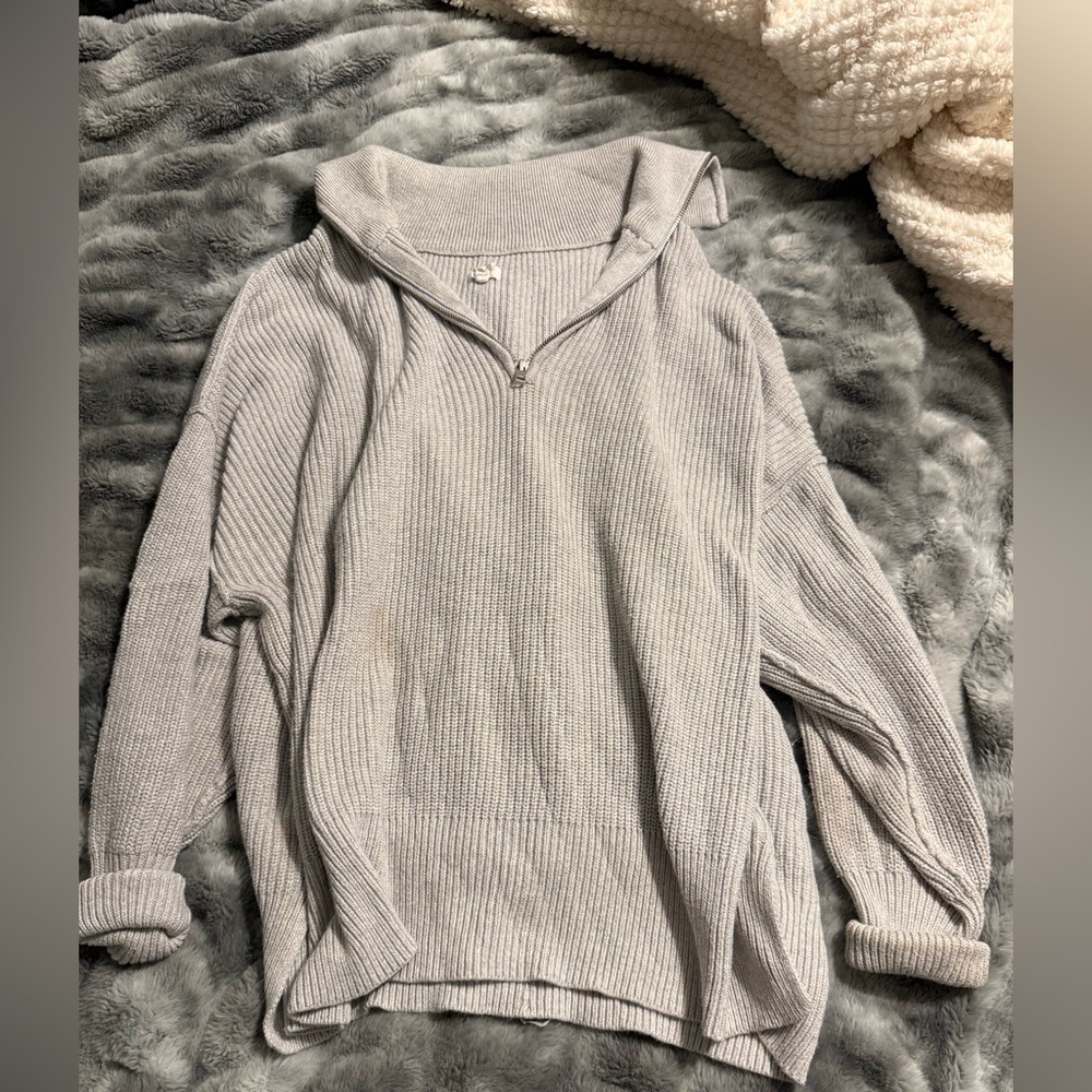 Aerie Light Gray Zip-Up Sweater
